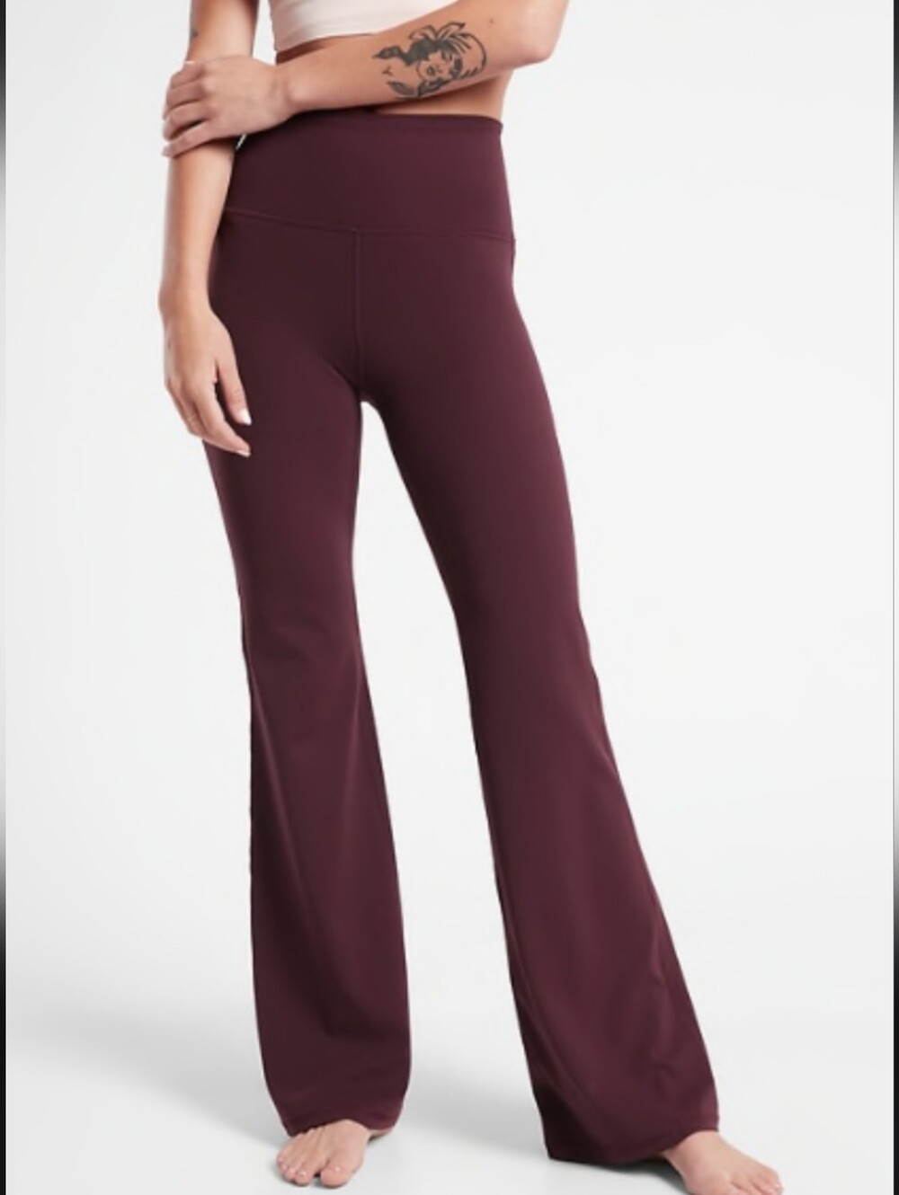 Athleta Elation Flare Leg Leggings Pants Sz Small